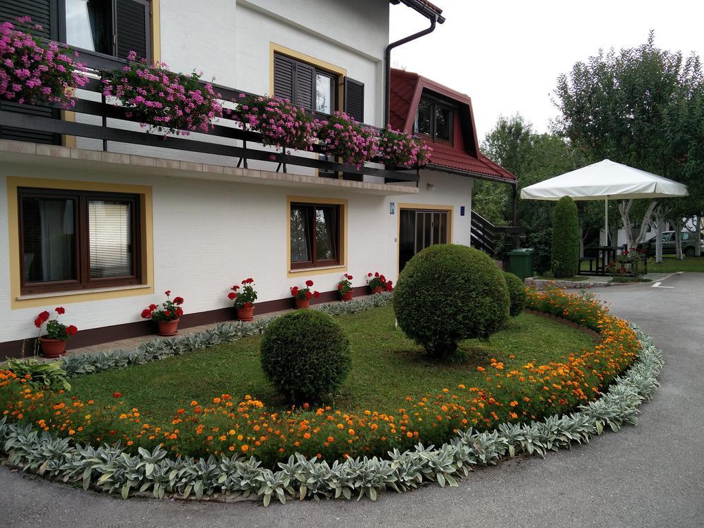 House Pavlic Hotel Grabovac  Exterior photo