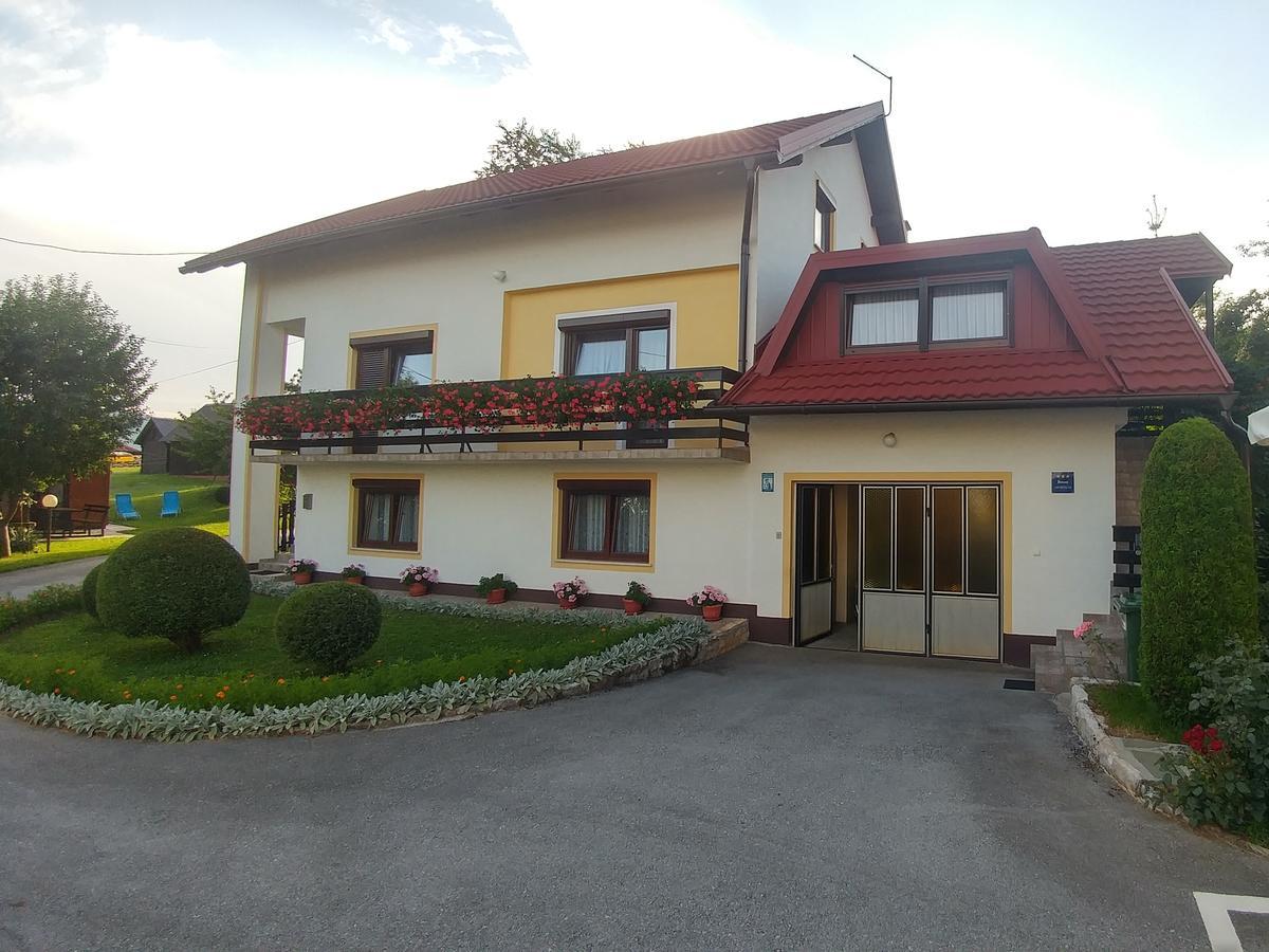 House Pavlic Hotel Grabovac  Exterior photo